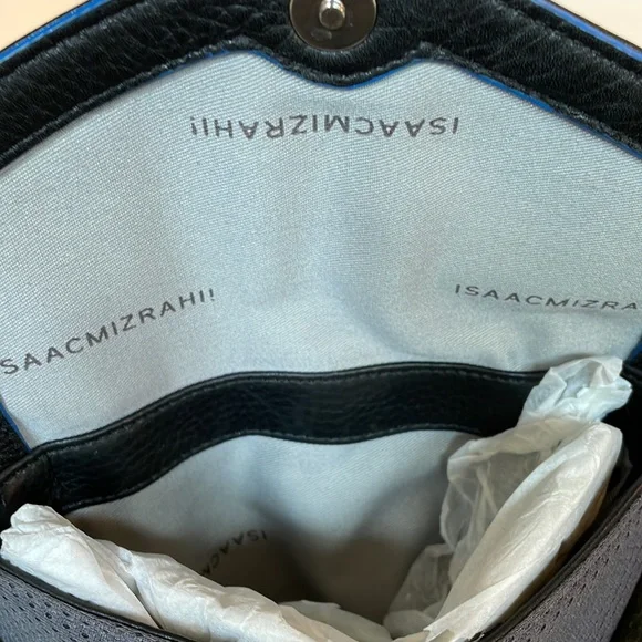 Isaac Mizrahi Crossbody convertible to Belt Bag NWOT - Picture 6 of 6